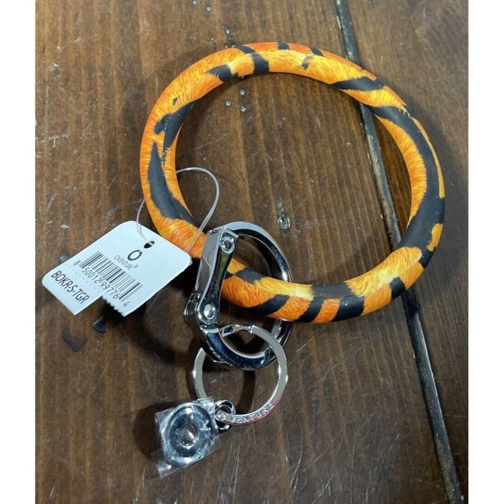OVenture Big O Key Ring Keychain Orange Tiger Print Silicone Bangle NEW